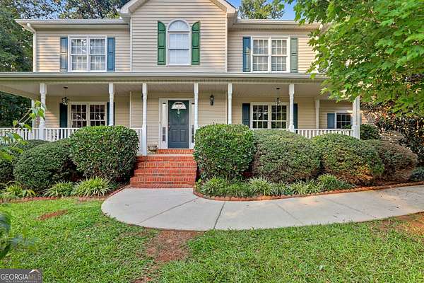 2.66 Acres of Land with Home for Sale in Jonesboro, Georgia