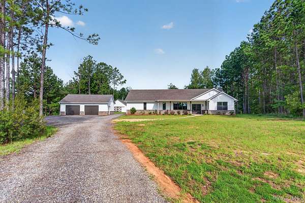 6.14 Acres of Land with Home for Sale in Fitzpatrick, Alabama