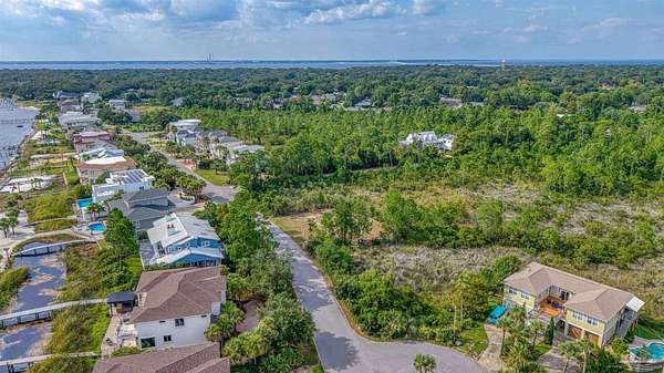 0.74 Acres of Residential Land for Sale in Gulf Breeze, Florida