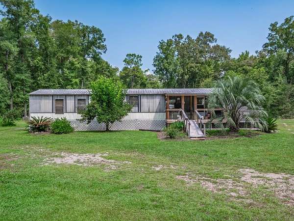 5.3 Acres of Land with Home for Sale in Crawfordville, Florida