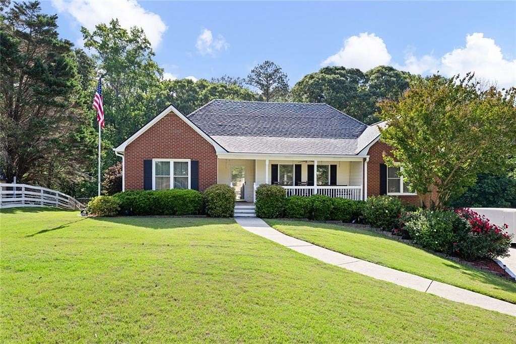 3 Acres of Land with Home for Sale in Douglasville, Georgia