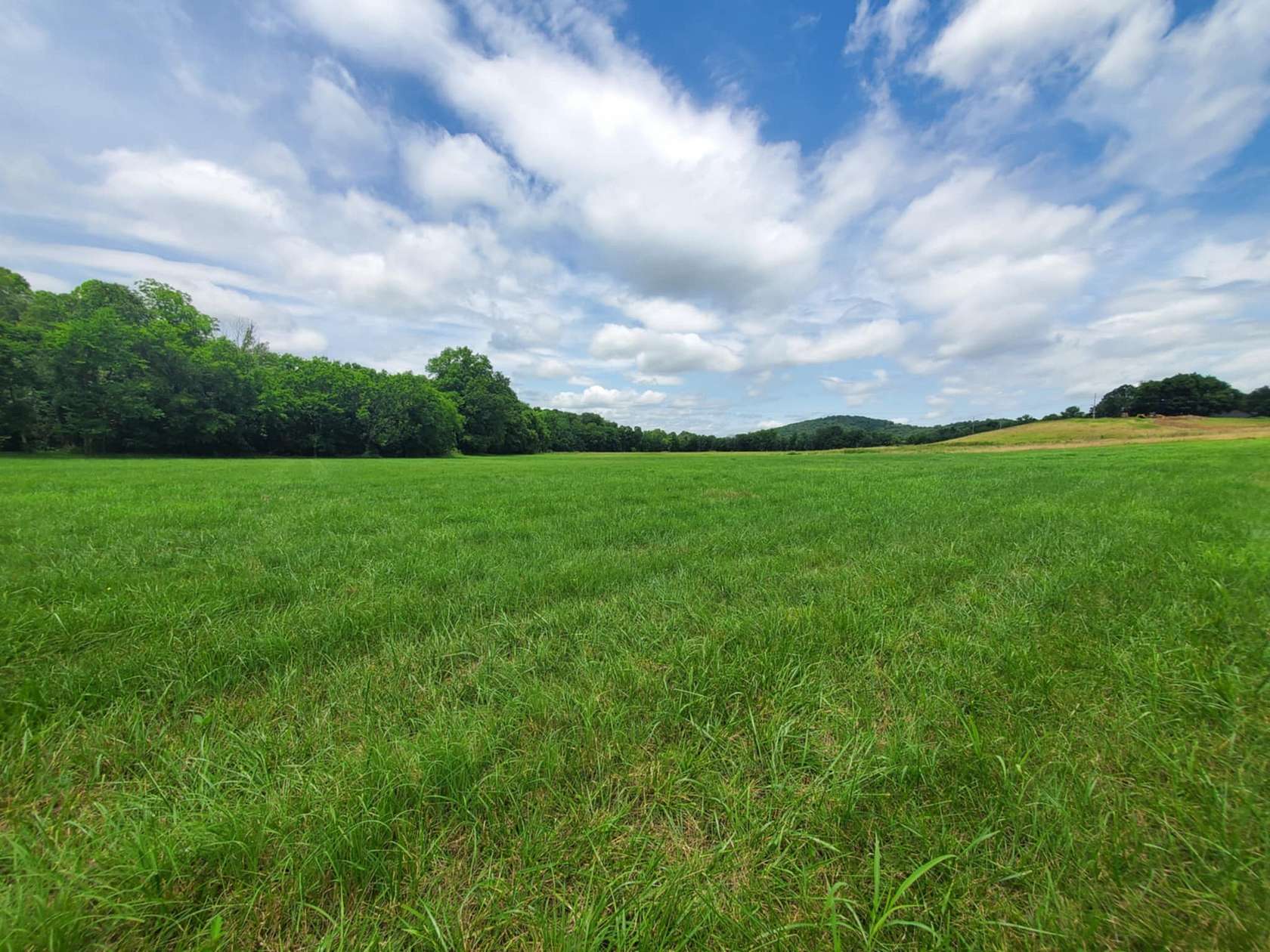 8.87 Acres of Land for Sale in Gordonsville, Tennessee