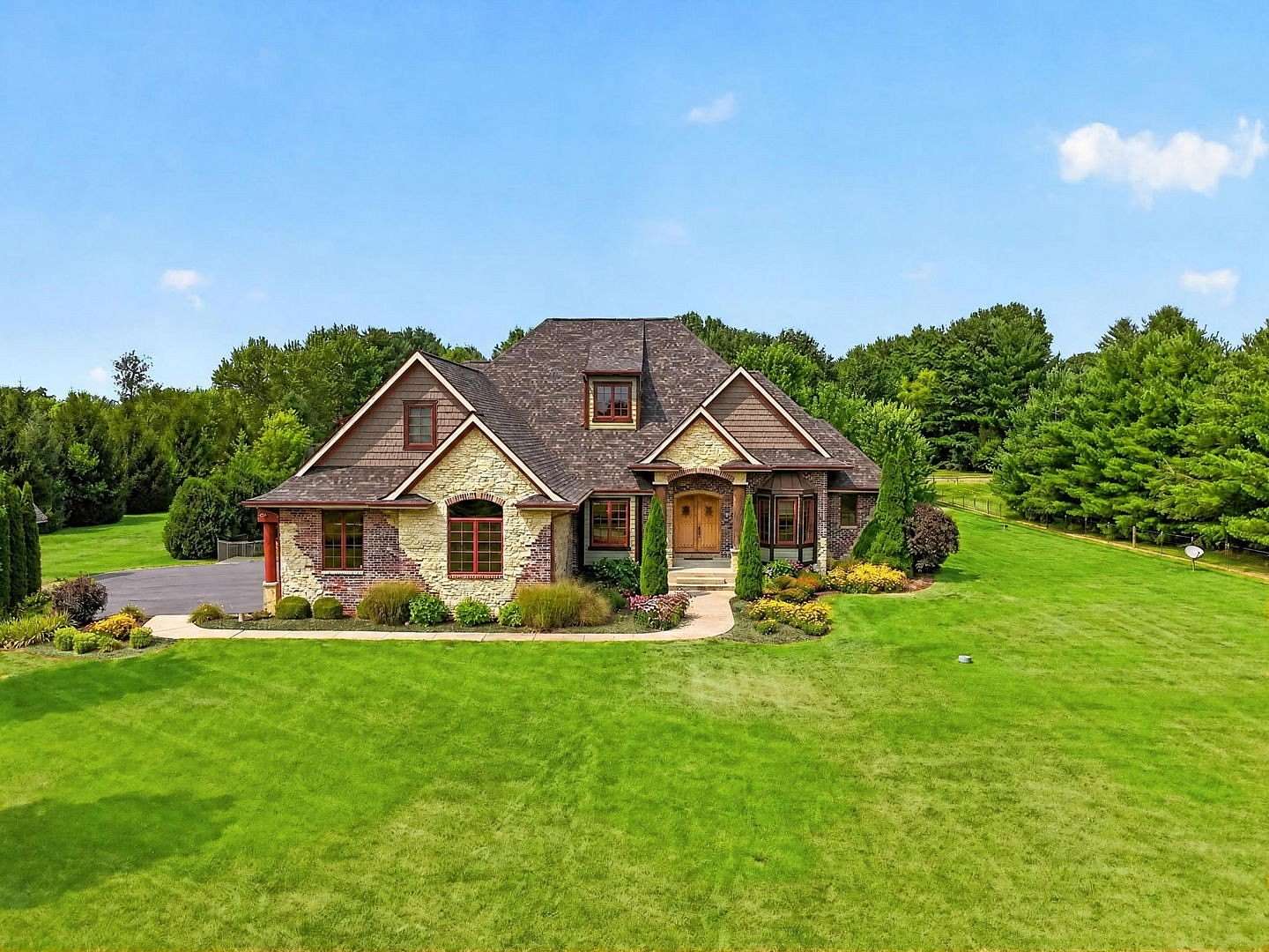 5.4 Acres of Land with Home for Sale in Rockford, Illinois