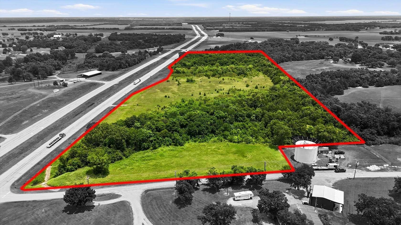 14 Acres of Land for Sale in Honey Grove, Texas