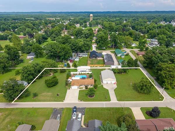 1.52 Acres of Land with Home for Sale in Clinton, Indiana