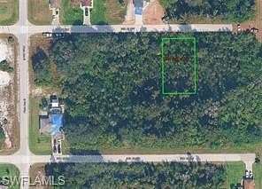 0.25 Acres of Residential Land for Sale in Lehigh Acres, Florida