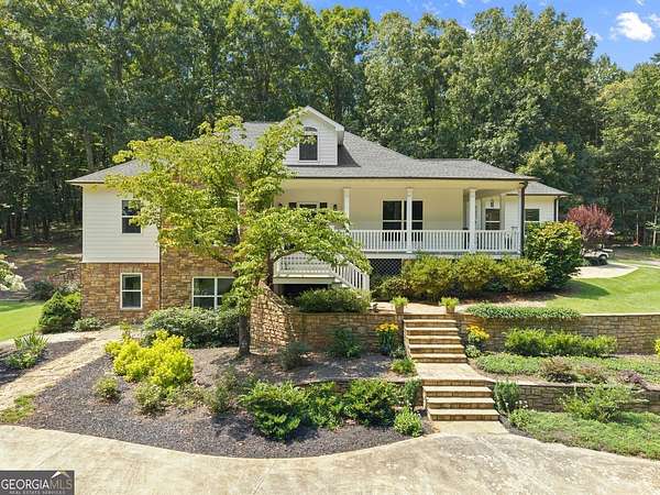 25.2 Acres of Land with Home for Sale in Murrayville, Georgia