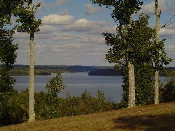 1.76 Acres of Residential Land for Sale in Big Sandy, Tennessee