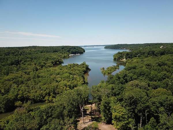 6 Acres of Land for Sale in Dover, Tennessee