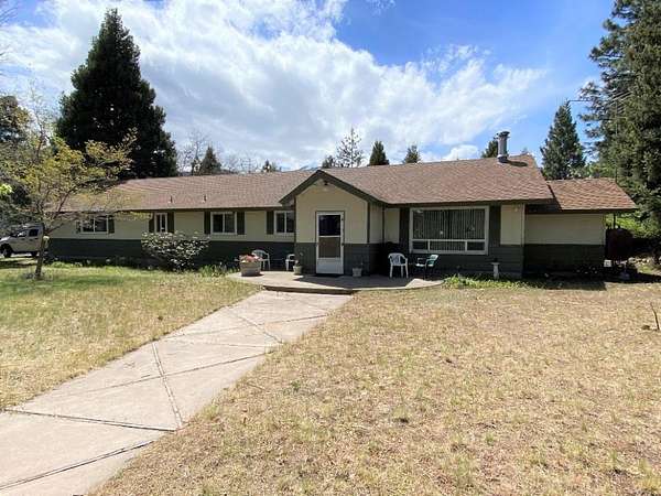 5.85 Acres of Land with Home for Sale in Mount Shasta, California