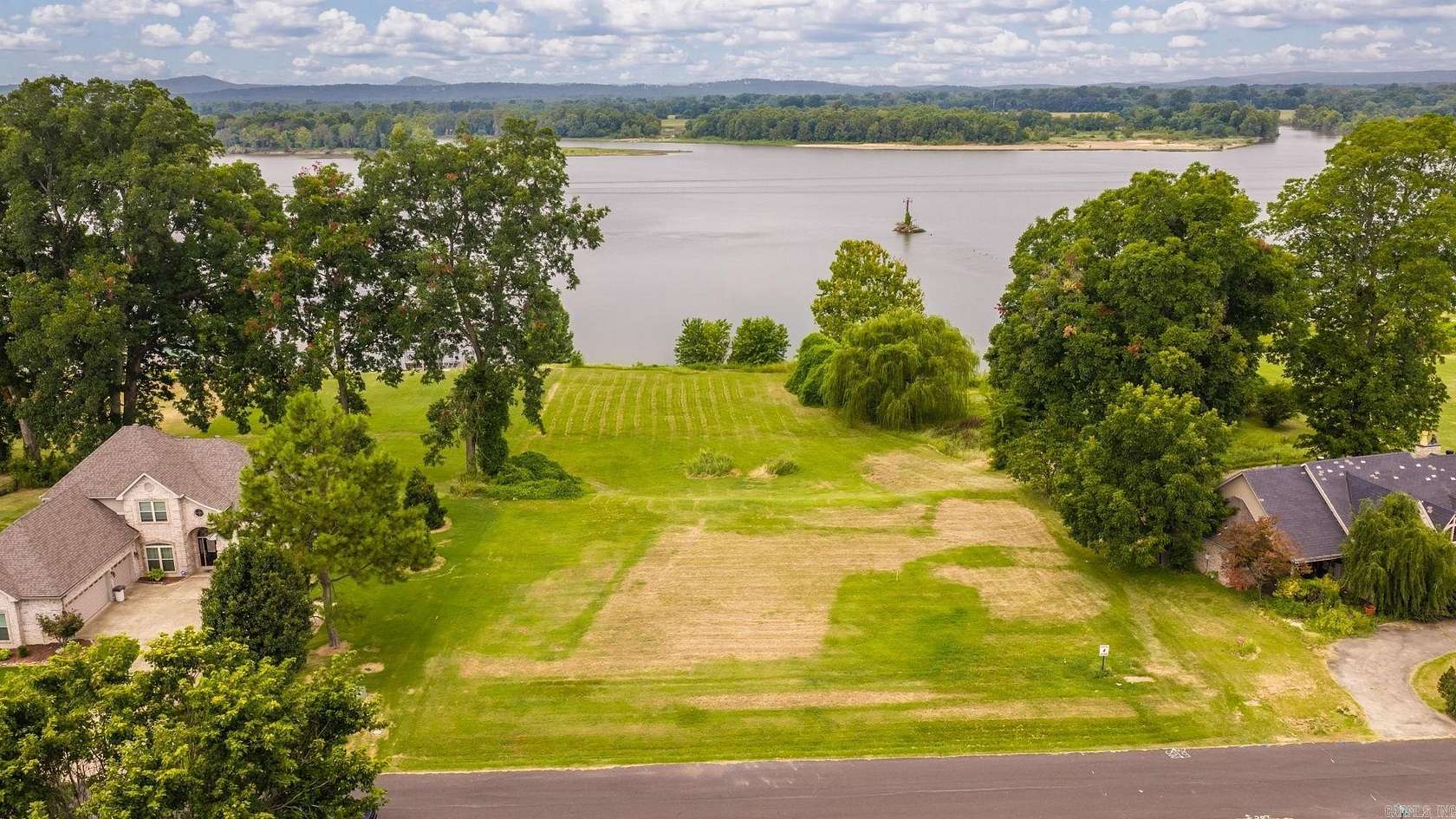 0.92 Acres of Residential Land for Sale in Mayflower, Arkansas