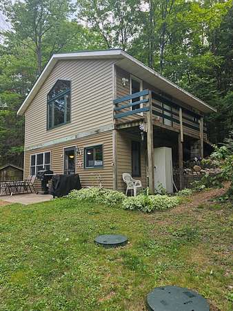 1.5 Acres of Land with Home for Sale in Lakewood, Wisconsin