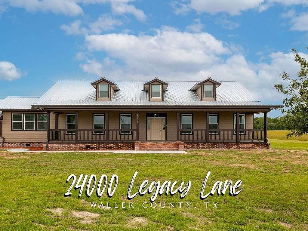 3.76 Acres of Land with Home for Sale in Hempstead, Texas