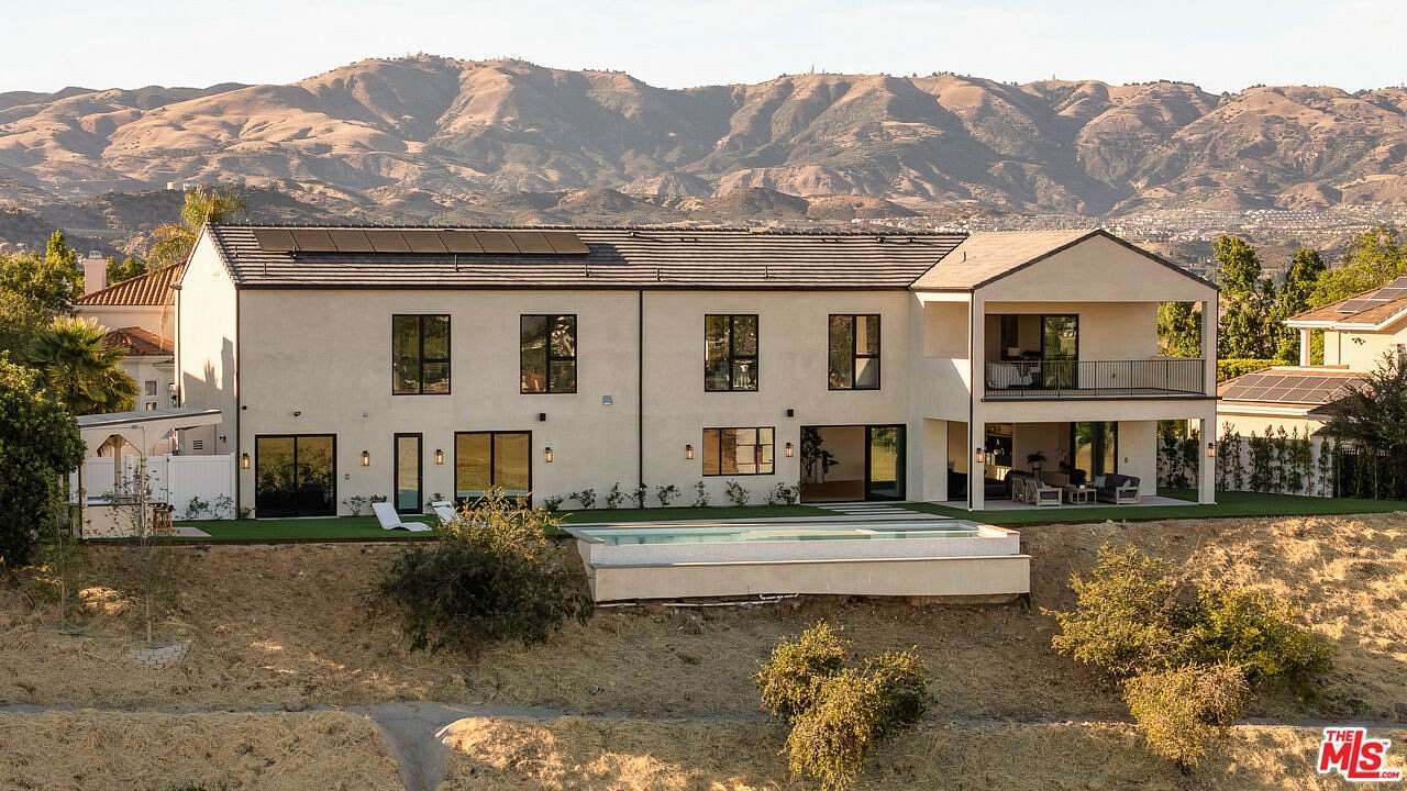 1.79 Acres of Land with Home for Sale in Chatsworth, California