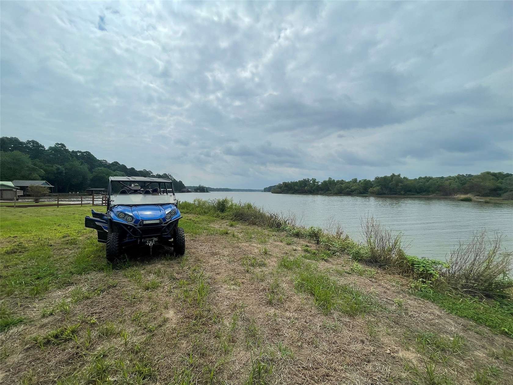 6 Acres of Residential Land for Sale in Mount Vernon, Texas