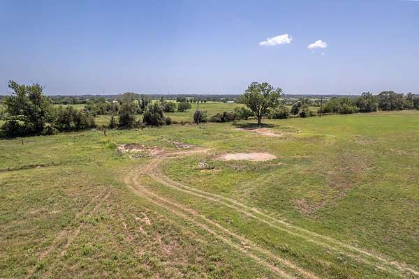 10.1 Acres of Land for Sale in Dublin, Texas