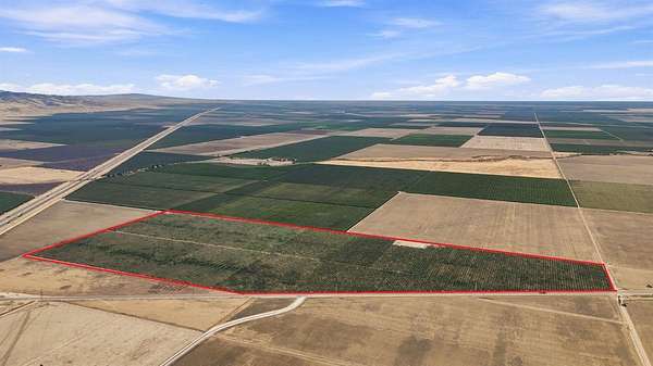 200 Acres of Land for Sale in Firebaugh, California