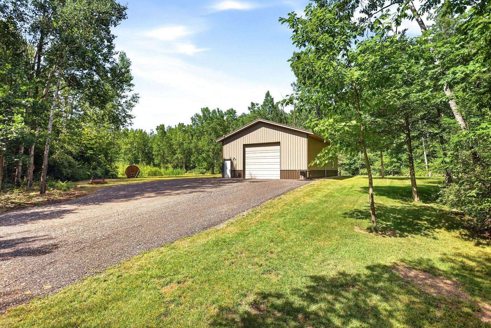 80 Acres of Recreational & Residential Land for Sale in Vassar, Michigan