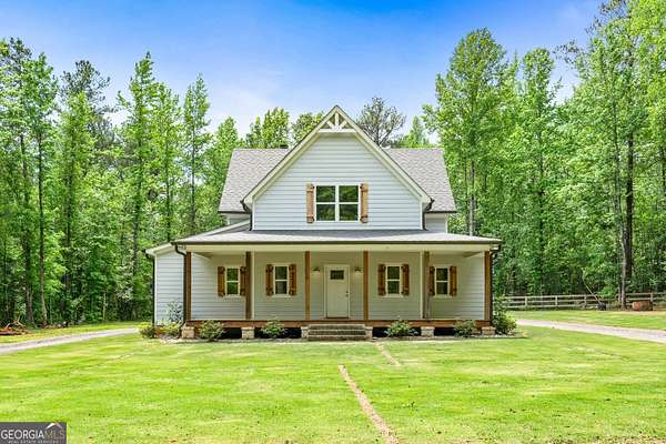 7.77 Acres of Land with Home for Sale in Concord, Georgia