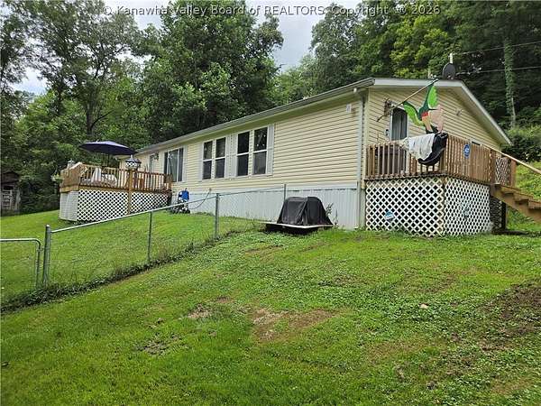 36 Acres of Recreational Land with Home for Sale in St. Albans, West Virginia