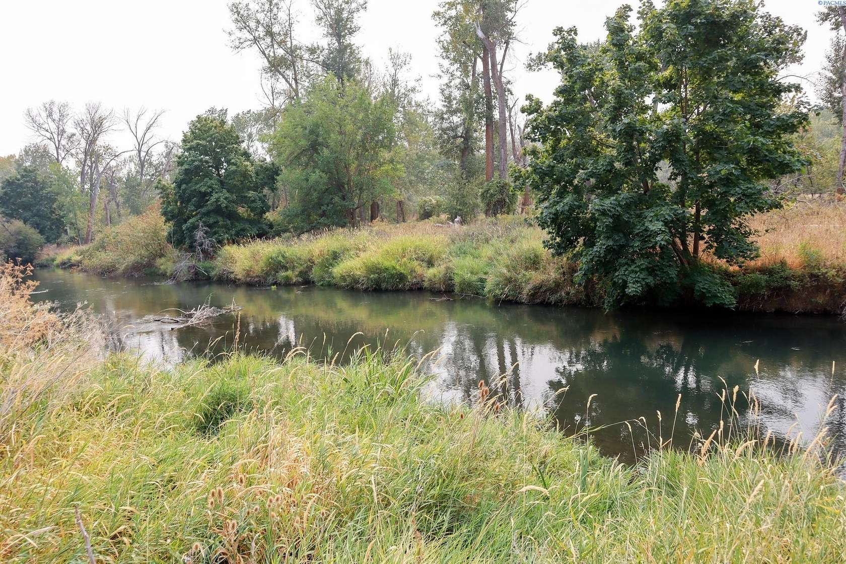 1.7 Acres of Residential Land for Sale in Yakima, Washington