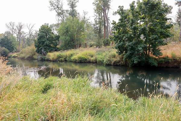 1.7 Acres of Residential Land for Sale in Yakima, Washington