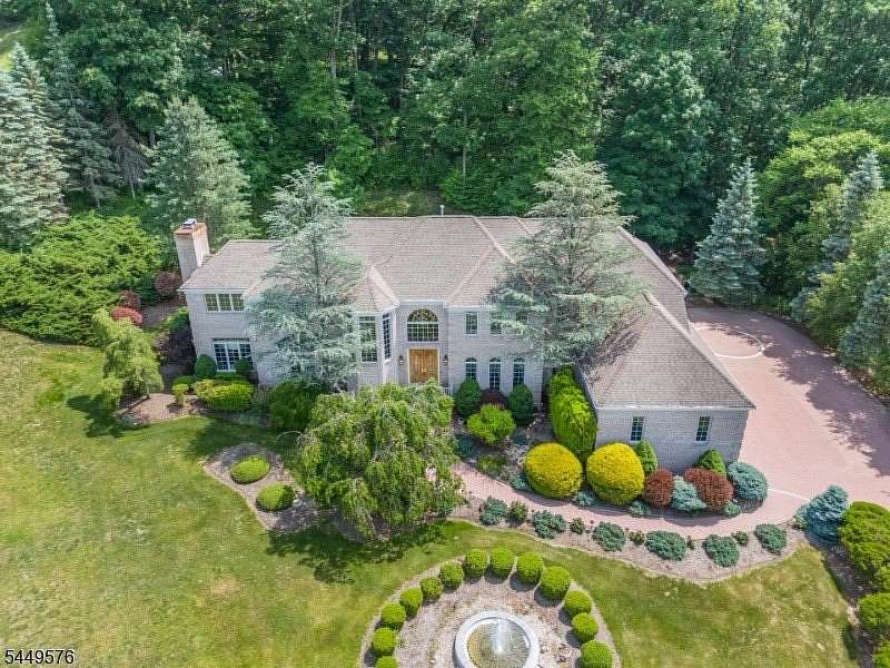2 Acres of Land with Home for Sale in Kinnelon, New Jersey