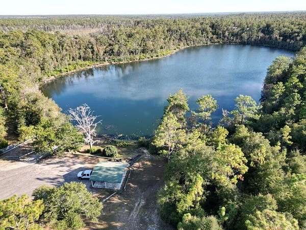 0.39 Acres of Residential Land for Sale in Chipley, Florida