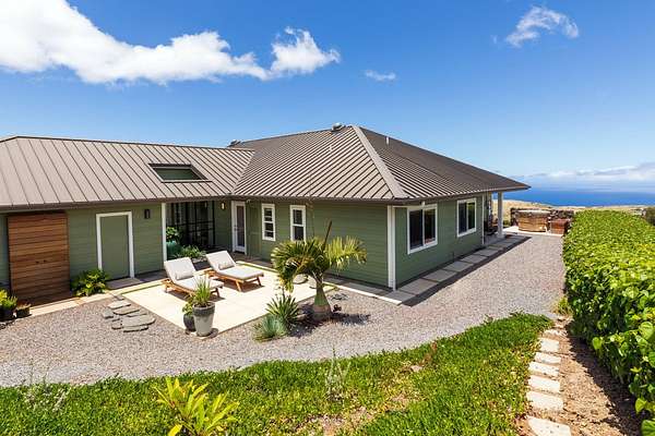 4.37 Acres of Land with Home for Sale in Waimea, Hawaii
