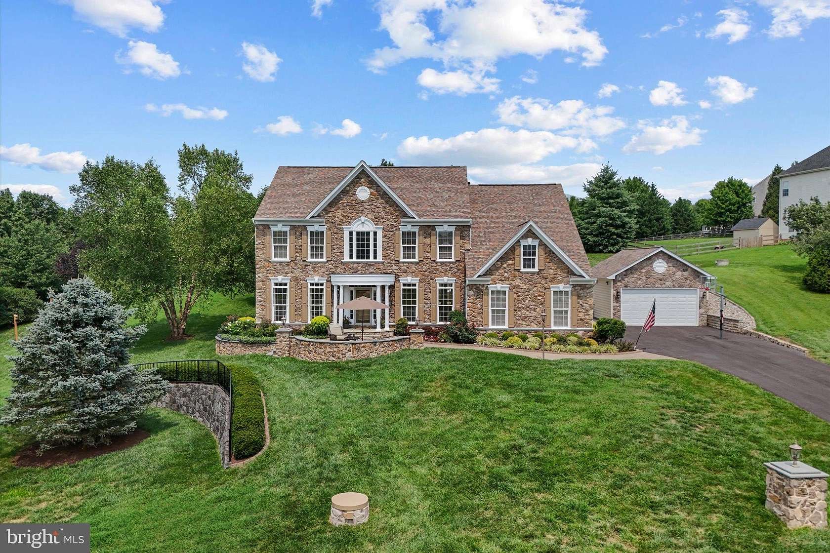 2.39 Acres of Land with Home for Sale in Hamilton, Virginia