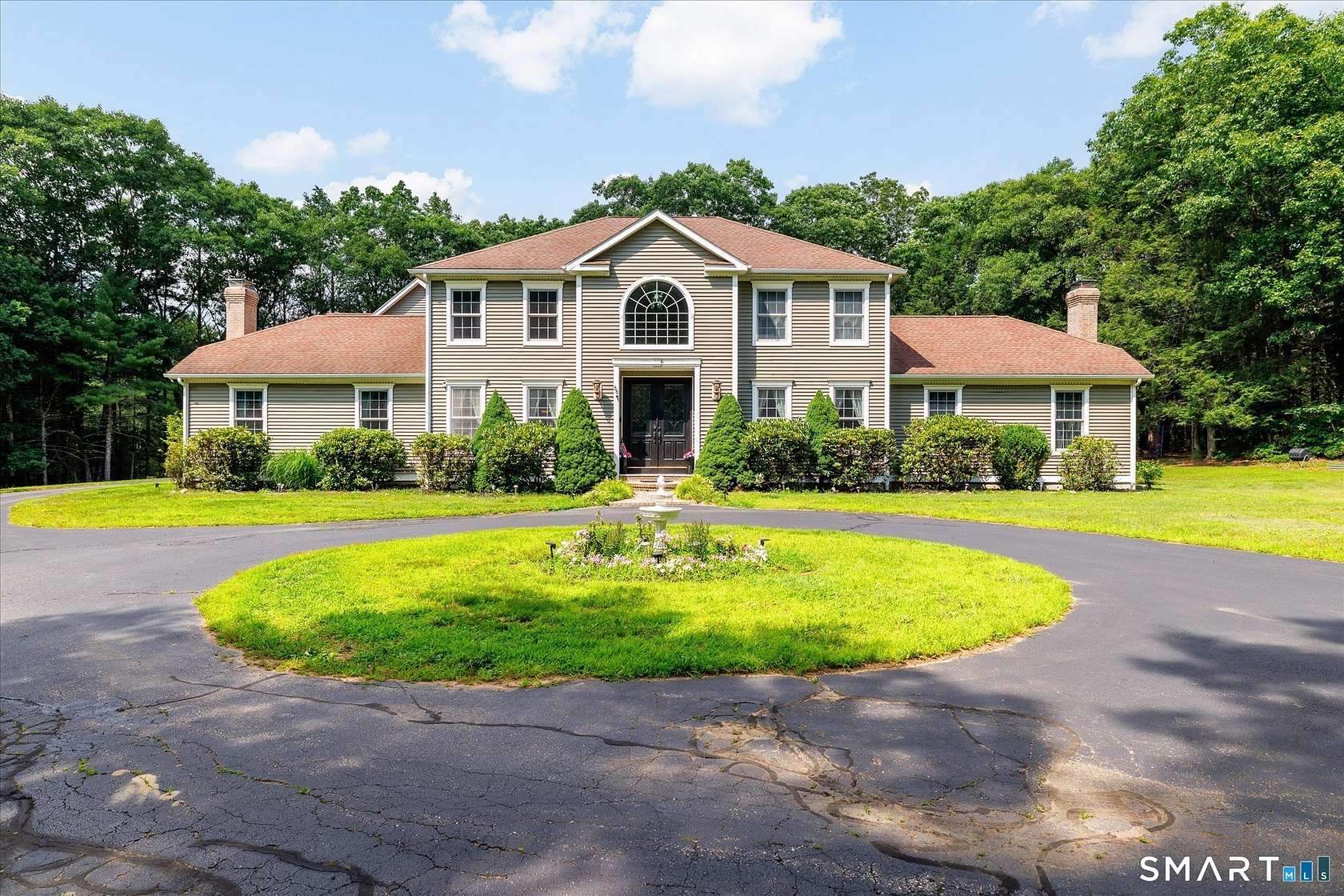 5.69 Acres of Land with Home for Sale in Killingly Town, Connecticut