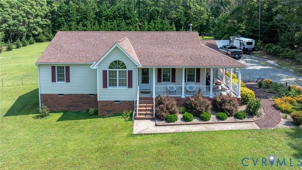 3.7 Acres of Land with Home for Sale in Aylett, Virginia