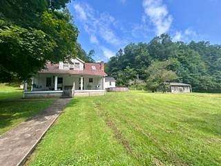99.6 Acres of Land with Home for Sale in Booneville, Kentucky