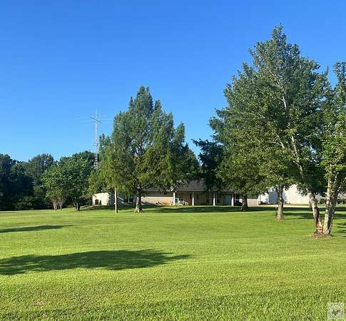 3.9 Acres of Land with Home for Sale in Texarkana, Texas