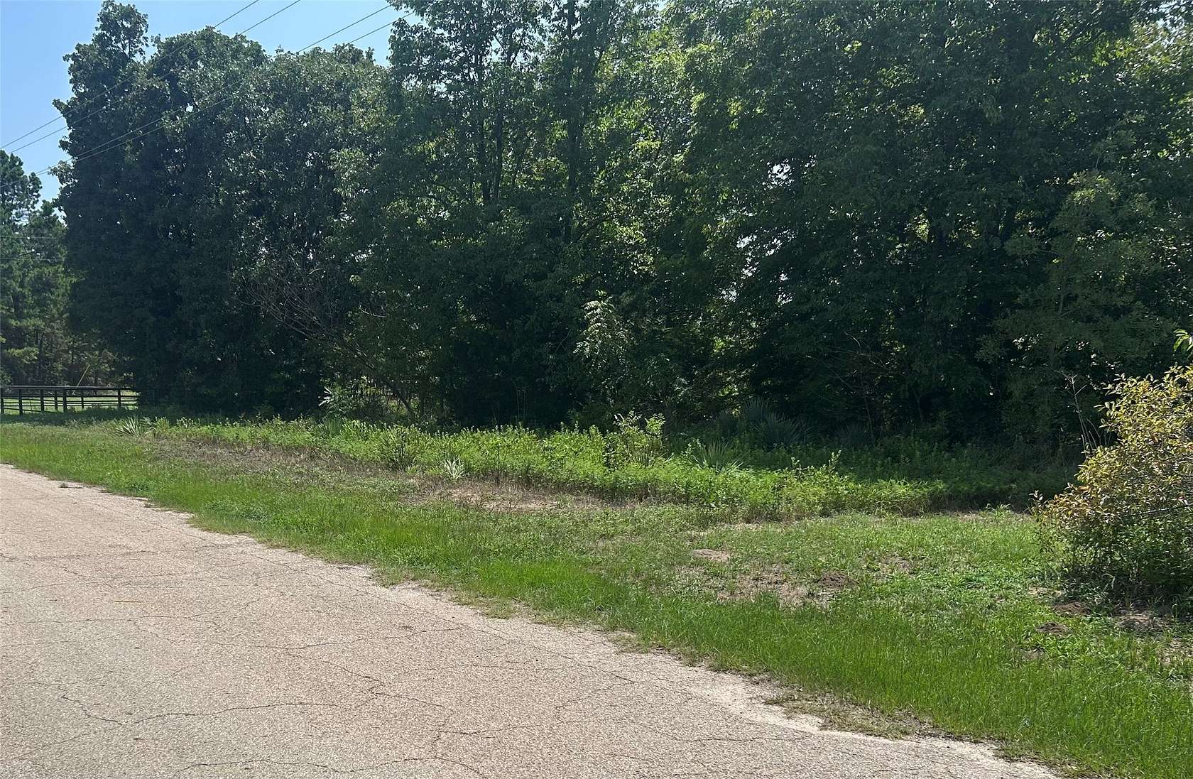 5 Acres of Land for Sale in Hawkins, Texas