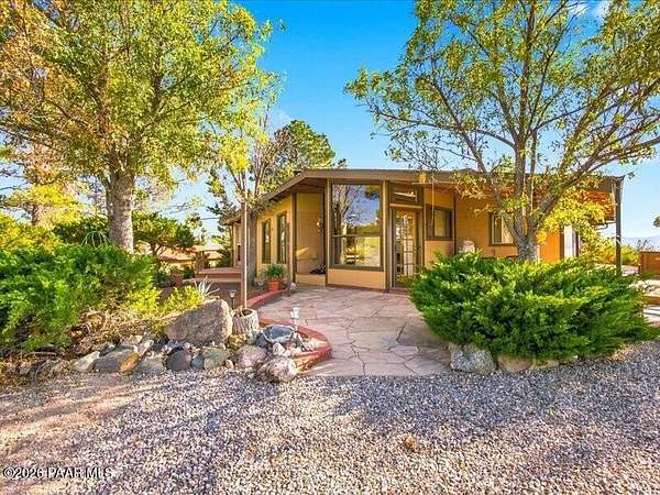 6.72 Acres of Improved Land for Sale in Kirkland, Arizona