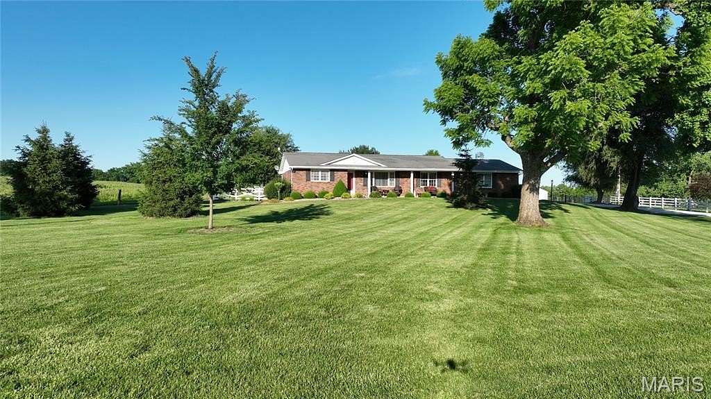 33 Acres of Land with Home for Auction in Silex, Missouri