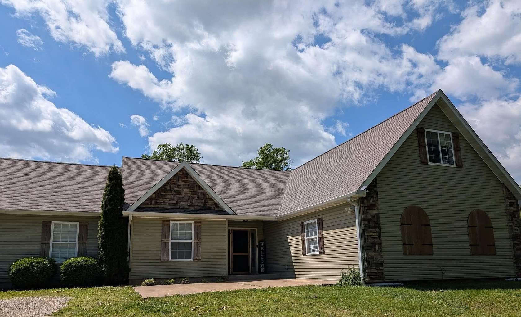1.52 Acres of Land with Home for Sale in West Plains, Missouri