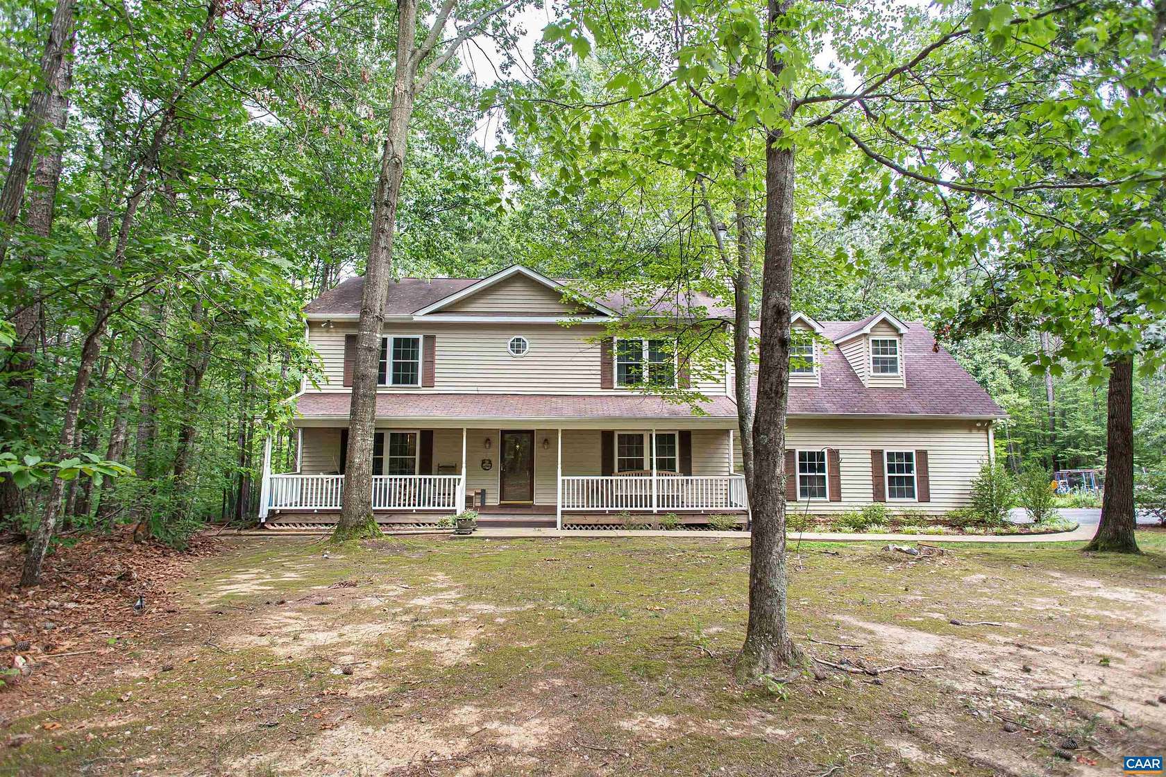5.4 Acres of Land with Home for Sale in Charlottesville, Virginia
