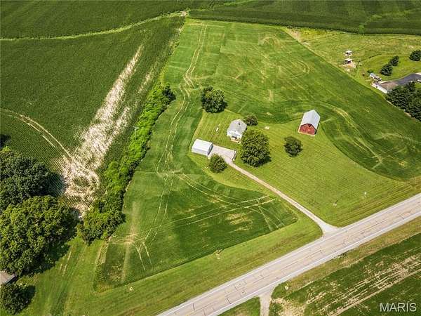 3.49 Acres of Land with Home for Sale in Waterloo, Illinois