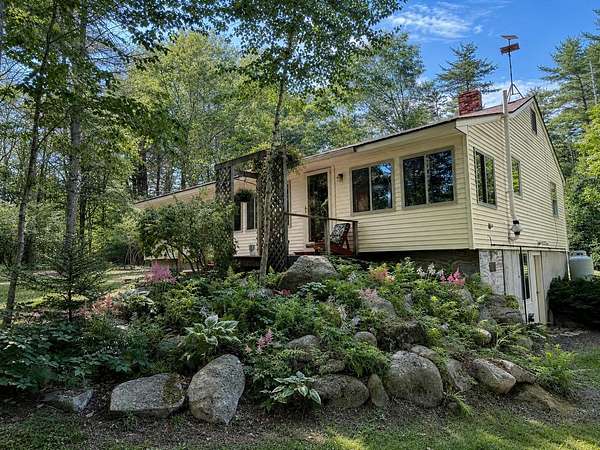 99.4 Acres of Land with Home for Sale in Waldoboro, Maine