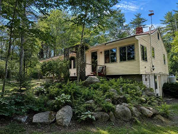 99.4 Acres of Land with Home for Sale in Waldoboro, Maine