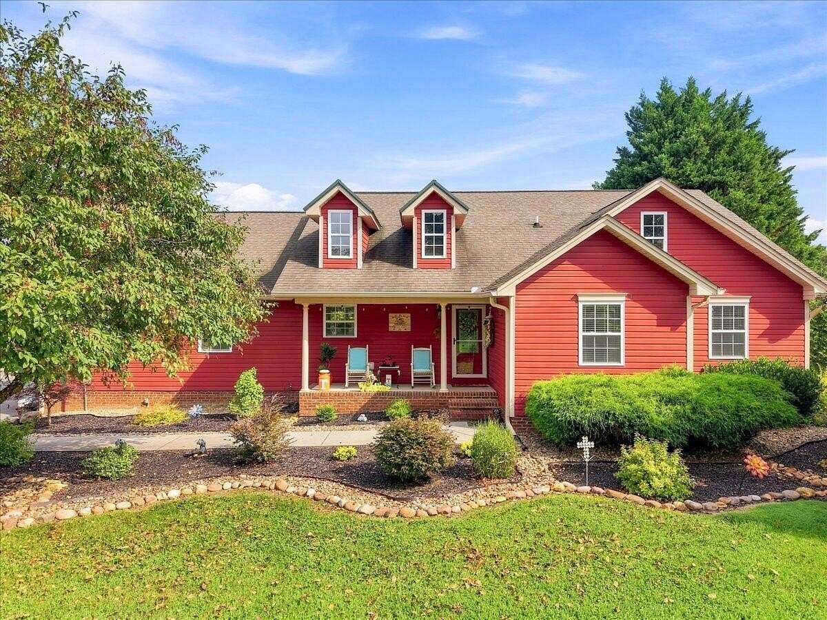 2.25 Acres of Land with Home for Sale in Dandridge, Tennessee