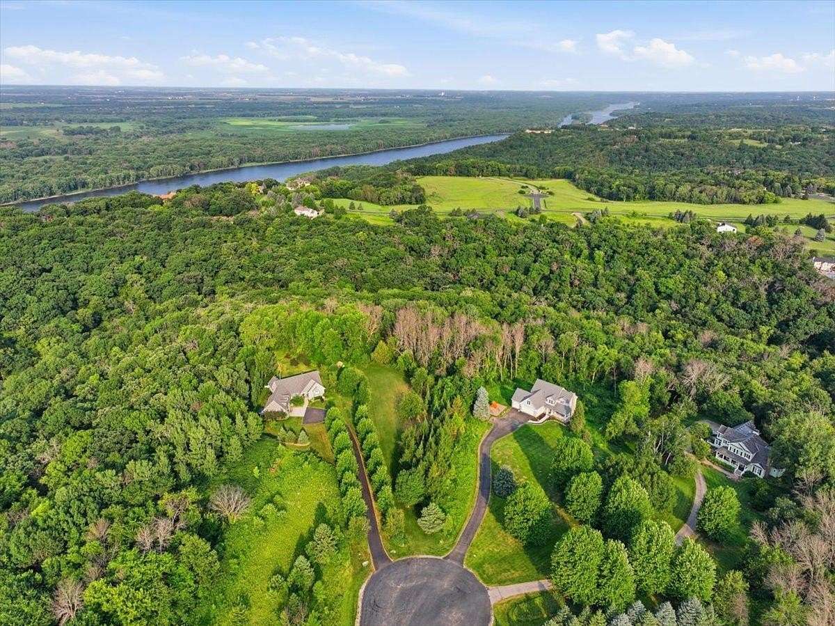 3 Acres of Residential Land for Sale in Prescott, Wisconsin