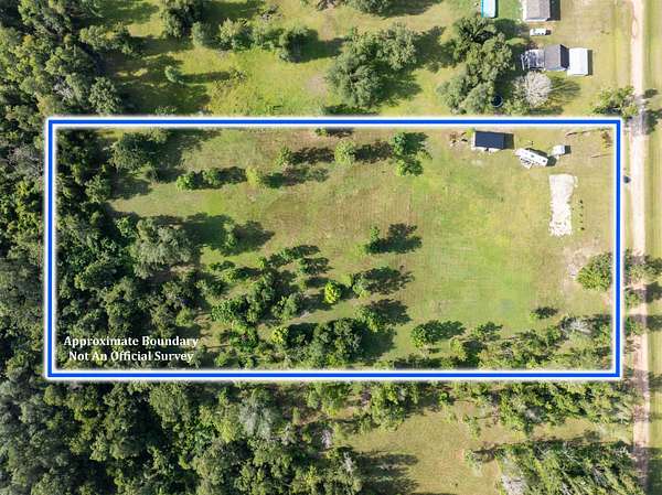 4 Acres of Residential Land for Sale in Lee, Florida