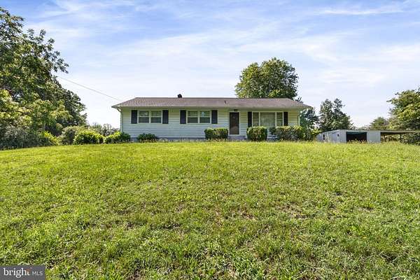 7.5 Acres of Land with Home for Sale in Fredericksburg, Virginia