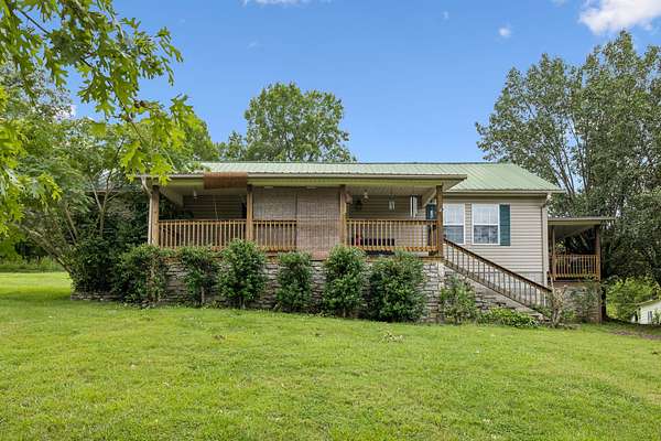 4.45 Acres of Land with Home for Sale in Hartsville, Tennessee