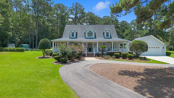 2.54 Acres of Land with Home for Sale in Tallahassee, Florida