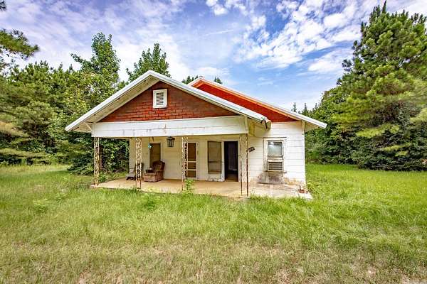 160 Acres of Recreational Land with Home for Sale in Prescott, Arkansas