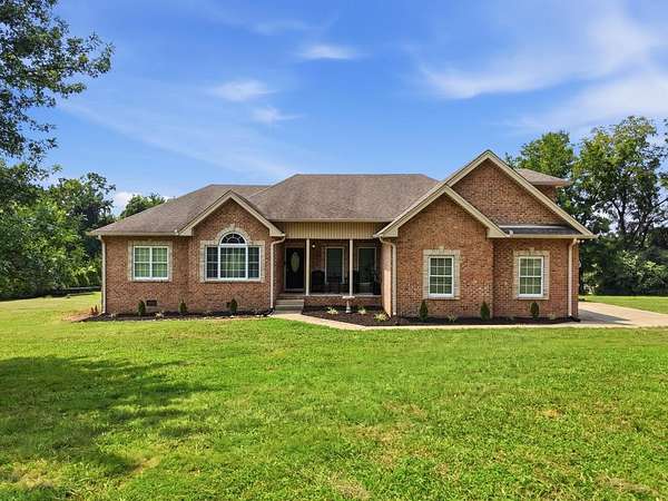 1.52 Acres of Land with Home for Sale in Castalian Springs, Tennessee